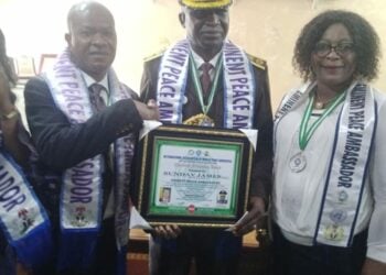 An Karrama Kwanturola James Sunday Da Lambar Yabo Ta Zaman Lafiya