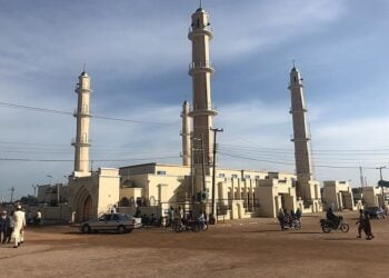 Yanzu-Yanzu: Masallacin Fadar Sarkin Zazzau Ya Rufta Da Mutane Yayin Sallar La’asar