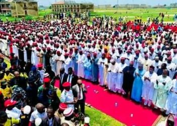Gwamnatin Kano Ta Gudanar Da Sallar Alkunut Domin Samun Nasarar Shari’ar Da Ake Yi A Kotu