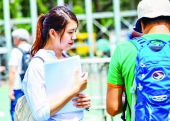 Yadda Sin Ta Kubuta Daga “Kangin Talauci”