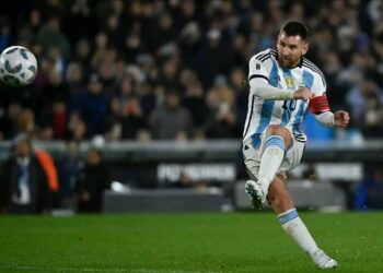 Share Fagen Gasar Kofin Duniya; Messi Ya Zura Kwallo A Ragar Ecuador