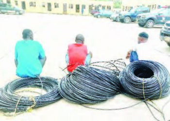 NSCDC Ta Kama Barayin Kebur Da Suka Yi Shigar Injiniyoyi A Abuja