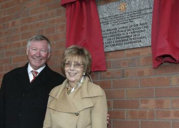 Matar Sir Alex Ferguson, Carthy Ferguson Ta Rasu