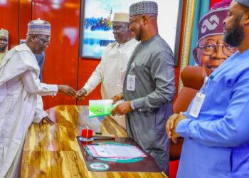 Rashin Tsaro: Za Mu Fara Horar Da Jami’an Sa-Kai Don Tsare Al’ummar Zamfara – Gwamna Lawal