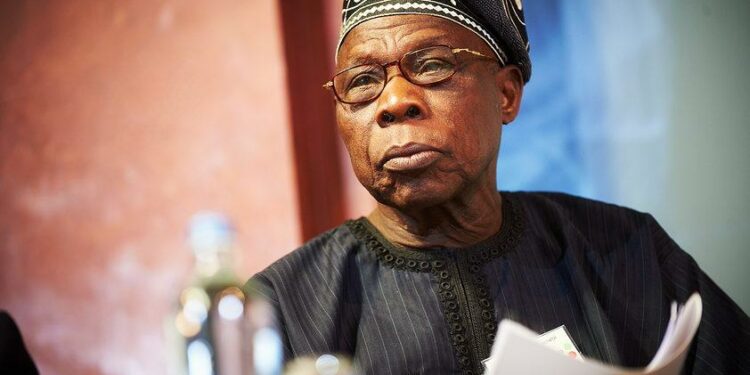Hujjojin Obasanjo Na Cewa “Dimokuradiyyar Turawan Yamma Ba Ta Karbi Afirka Ba”