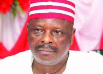 Mata Tufka Da Warwarar Akidar Kwankwasiyya