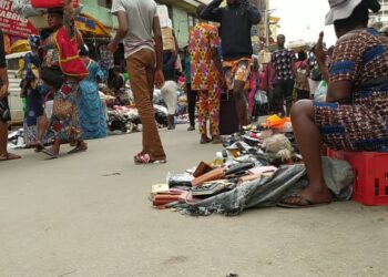 Tsadar Rayuwa: ‘Yan Nijeriya Na Rungumar Bashin Banki