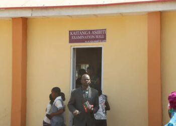 Kwamoti La’ori ya Kaddamar Da Dakin Zana Jarabawa A GDSS Gamadio