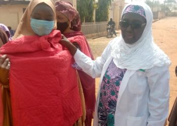 Hunturu: Gidauniya Ta Tallafa Wa Masu Larurar Amosanin Jini 300 Rigunan Sanyi A Kaduna