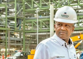Da Dumi-Dumi: Matatar Man Dangote Ta Fara Aiki