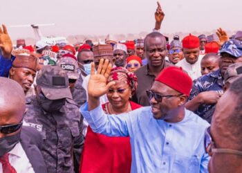 Jam’iyyun Hamayya Ku Zo Mu Haɗa Kai, Mu Gina Jihar Adamawa – Fintiri 