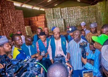 ‘Yan Kasuwar Singa A Kano Sun Musanta Zarge-zargen Ɓoye Kayan Abinci