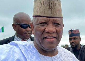 Ramadan: Sanata Abdulaziz Yari Zai Raba Tirela 358 Na Kayan Abinci A Jihar Zamfara