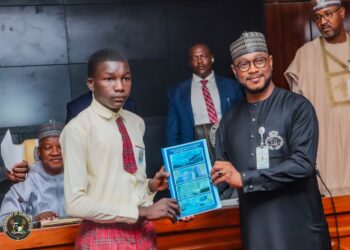 Abin Da Ya Sa Na Sa Dokar Ta-ɓaci A Sashen Ilimin Jihar Zamfara – Gwamna Dauda Lawal