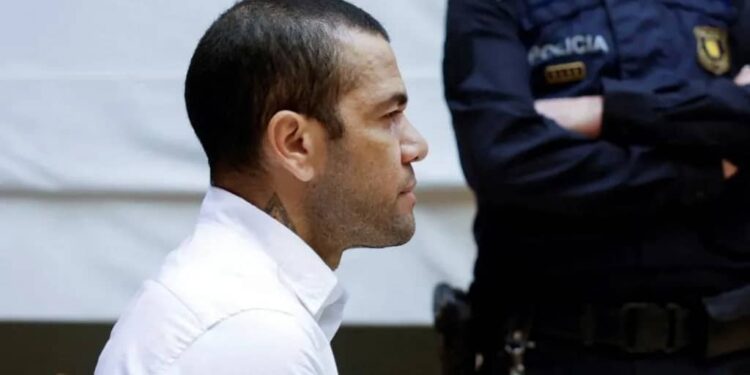Dani Alves Na Fatan Fitowa Daga Gidan Yari Bayan Kammala Biyan Kudin Belinsa