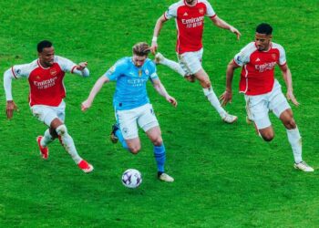 Man City Da Arsenal: Yadda Aka Yi Faɗuwar Guzuma A Wasan Da Aka Kece Raini A Etihad Etihad