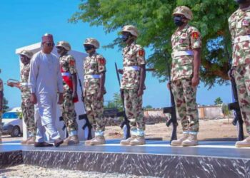 Zulum Ya Bukaci Sojojin Nijeriya Da Su Kafa Sansani A Dajin Sambisa