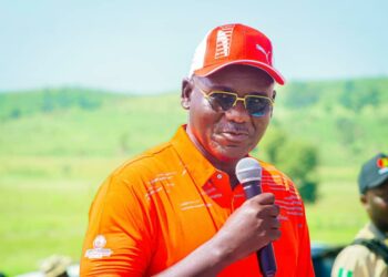 Gidauniyyar TY Buratai Ta Nemi A Hukunta Shagunan ‘Yan Kasashen Waje Da Ke Nuna Wariya Ga ‘Yan Nijeriya