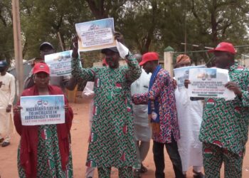 Ƙarin Kuɗin Wutar Lantarki: Ƙungiyoyin Ƙwadago Sun Hana Shige Da Fice A Ofisoshin KAEDCO Da NERC A Kebbi