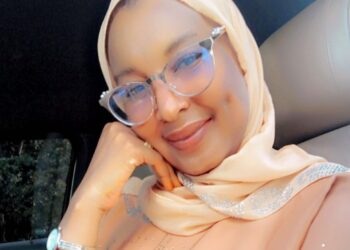Fitowa A Matsayin Uwa A Fim Din ‘Labarina’ Ta Sa Mutane Na Min Kallon Tsohuwa – Rahama