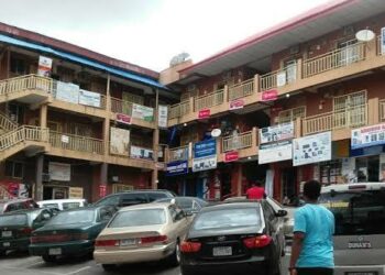 Sojoji Sun Sake Bude Kasuwar Banex A Abuja