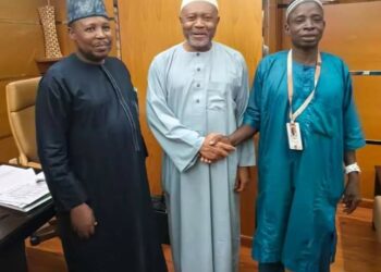 Wani Alhaji Daga Zamfara Ya Mayar Da Maƙudan Kuɗaɗen Da Ya Tsinta A Makkah