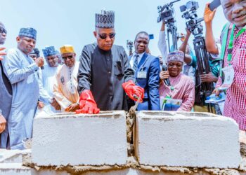 Shettima Ya Ƙaddamar Da Ginin Ofishin Hukumar Raya Arewa Maso Gabas