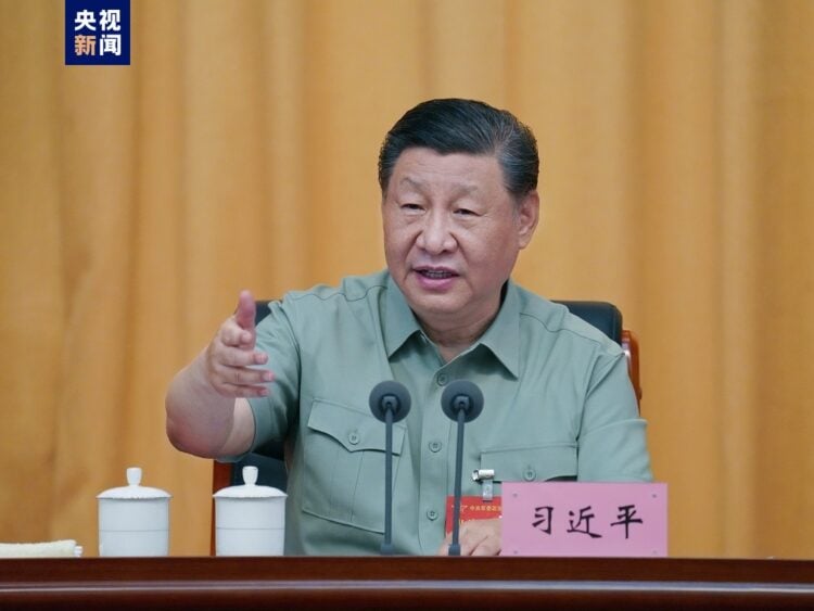 Xi