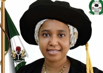 Abinda Ya kamata ku Sani Game Da Sabuwar Shugabar Jami’ar Abuja