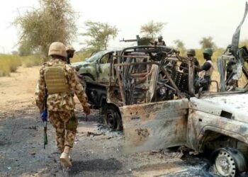 An Tafka Gumurzu, Sojoji Sun Kashe Ƴan Boko Haram Da Yawa, Wasu Sun Miƙa Wuya