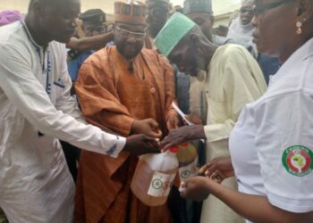 ECOWAS Ta Bada Tallafin Kayan Abinci Ga Mutane 12,000 Da Ambaliyar Ruwa Ta Shafa A Adamawa