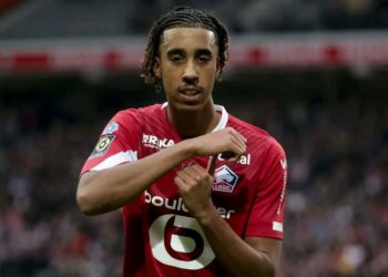 Manchester United Ta Kammala Daukar Leny Yoro Daga Lille
