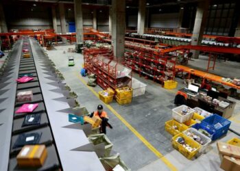 Yawan Kayayyakin Da Sin Ta Yi Jigila Cikin Sauri A Farkon Watanni 6 Da Suka Gabata Ya Zarce Biliyan 80