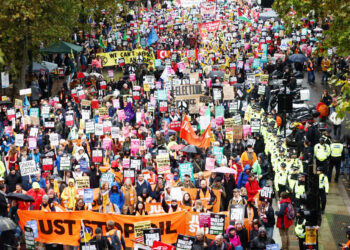 An Wawashe Shaguna Yayin Da Ake Ci Gaba Da Zanga-zanga A Burtaniya
