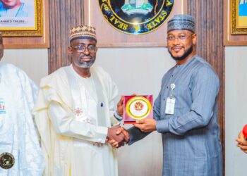 Muna Gyara Da Gina Sabbin Makarantu 290 A Zamfara – Gwamna Dauda