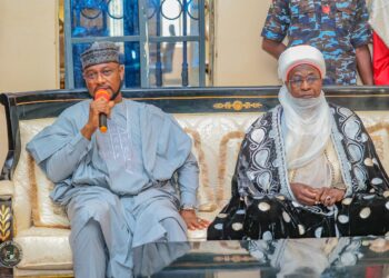 Gwamna Dauda Ya Ziyarci Yankunan Da Ambaliyar Ruwa Ta Shafa A Gummi