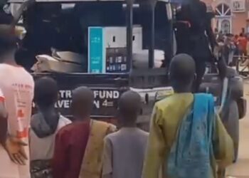 Ƴansanda Sun Fara Bi Gida-Gida Don Ƙwato Kayan Da Aka Sace Yayin Zanga-Zanga A Kano