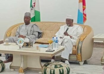 Ambaliya: Aminu Dantata Ya Bai Wa Maiduguri Tallafin Naira Biliyan 1.5