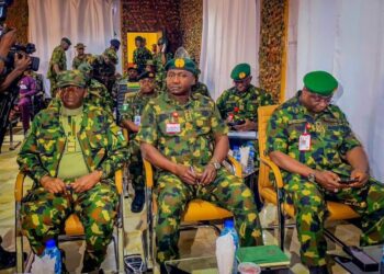 Ƙaramin Ministan Tsaro Da Manyan Shugabannin Soji Sun Isa Sokoto Domin Fatattakar ‘Yan Bindiga