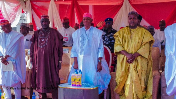 Ilimi: Gwamna Yusuf Ya Raba Wa Makarantun Kano Kujerun Zama 73,000