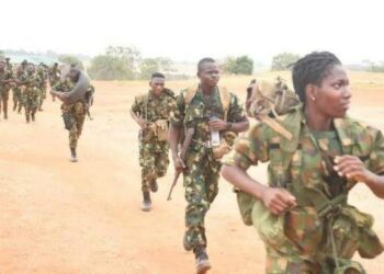 Ƴan Bindiga Sun Tare Hanyar Zamfara, Sun Sace Matafiya 150