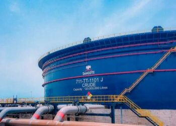 Matatar Man Dangote Ta Fara Sarrafa Man Fetur