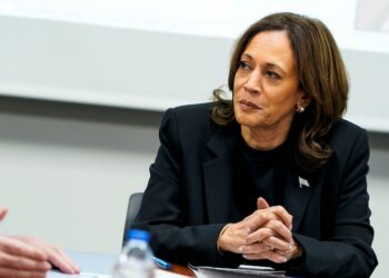 Muna Tattaunawa Don Ganin An Tsagaita Wuta A Yakin Gabas Ta Tsakiya – Kamala Harris 