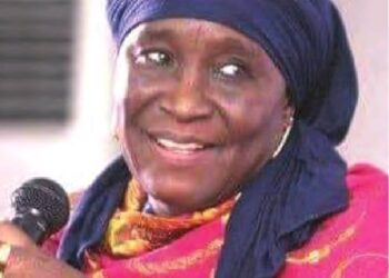 Batsa Farfesa Zaynab Alkali: Mace Ta Farko Da Ta Zama Marubuciyar Littattafai Daga Arewacin Nijeriya