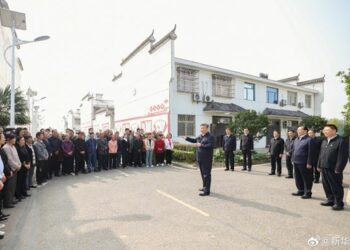 Xi Ya Bukaci Hubei Da Ya Rubuta Nasa Babi A Aikin Zamanantar Da Kasa 