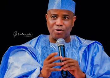 Za Mu Tabbatar Majalisa Ta Yi Watsi Da Dokar Haraji – Sanata Tambuwal