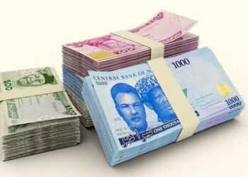 Takardun Kuɗi Sun Ƙaru Zuwa Naira Tiriliyan 4.8 Duk Da Ƙarancin Kuɗi A Nijeriya