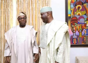 Atiku Ya Ziyarci Obasanjo A Abeokuta Domin Wata Ganawar Sirri 