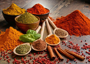 Yadda Ake Haɗa Kayan Ƙamshi Na Miya (Spices)