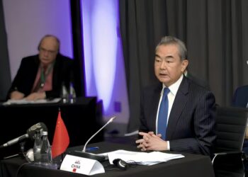 Ministan Wajen Sin Ya Yi Kiran Hadin Gwiwar Kasashen G20 Don Gina Duniya Mai Adalci Da Ci Gaba Na Bai-daya